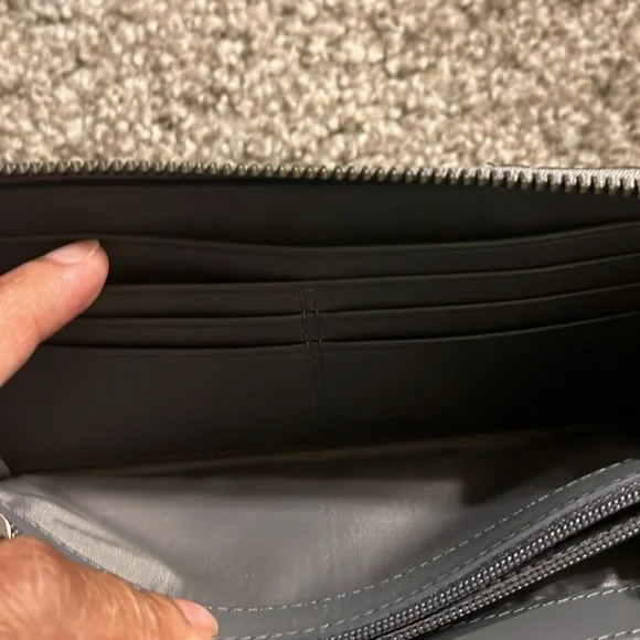 Coach Wallet - Picture 4 of 11